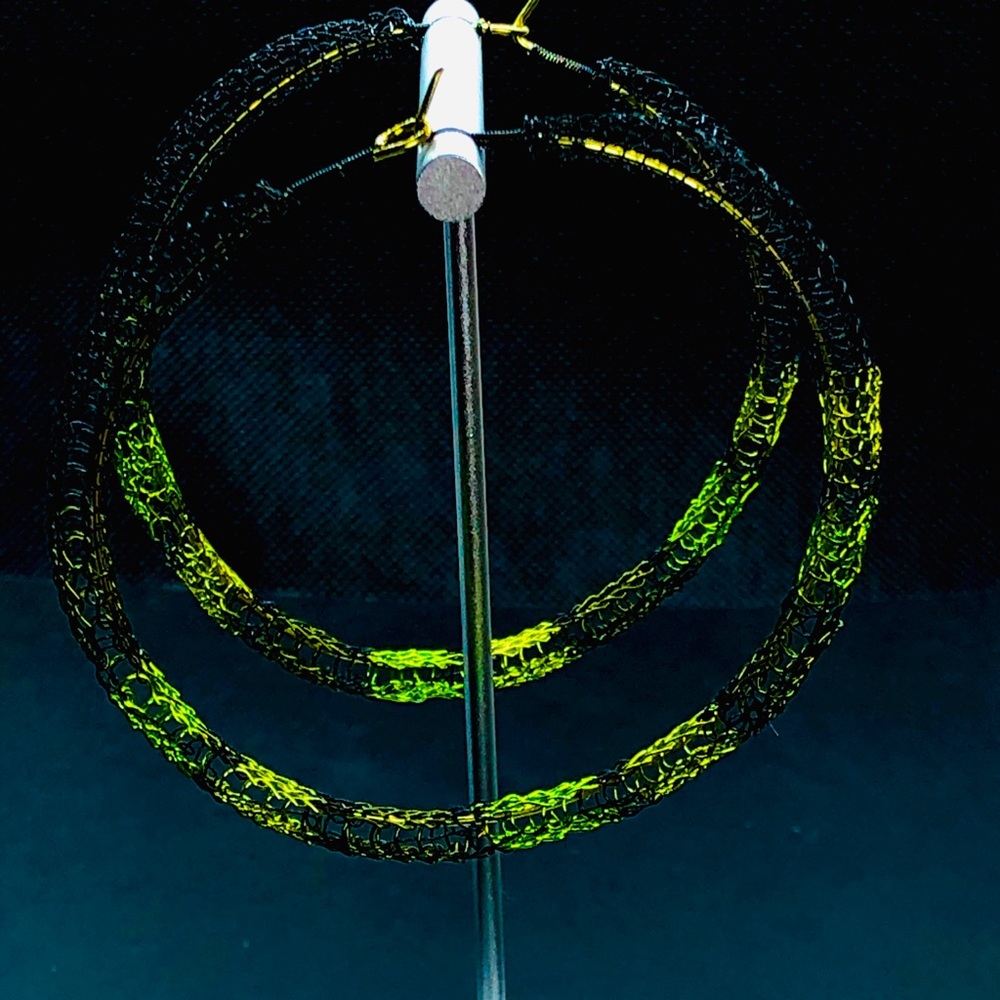 2.5” Lightweight Handmade Color Block Hoop Earring - Picture 8 of 8